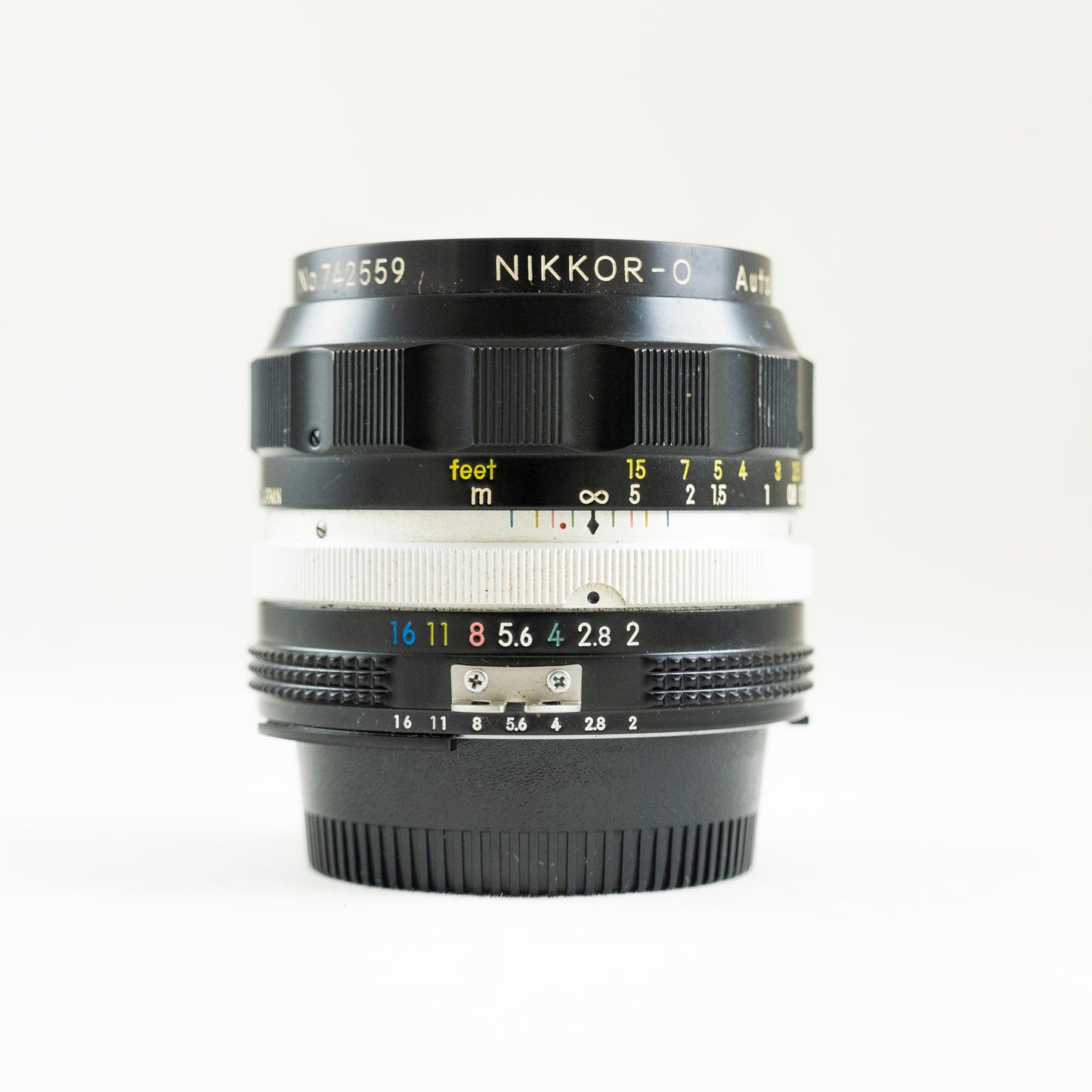 Pre-Owned Nikon 35mm f2 AIS-Nippon Kogaku #742559