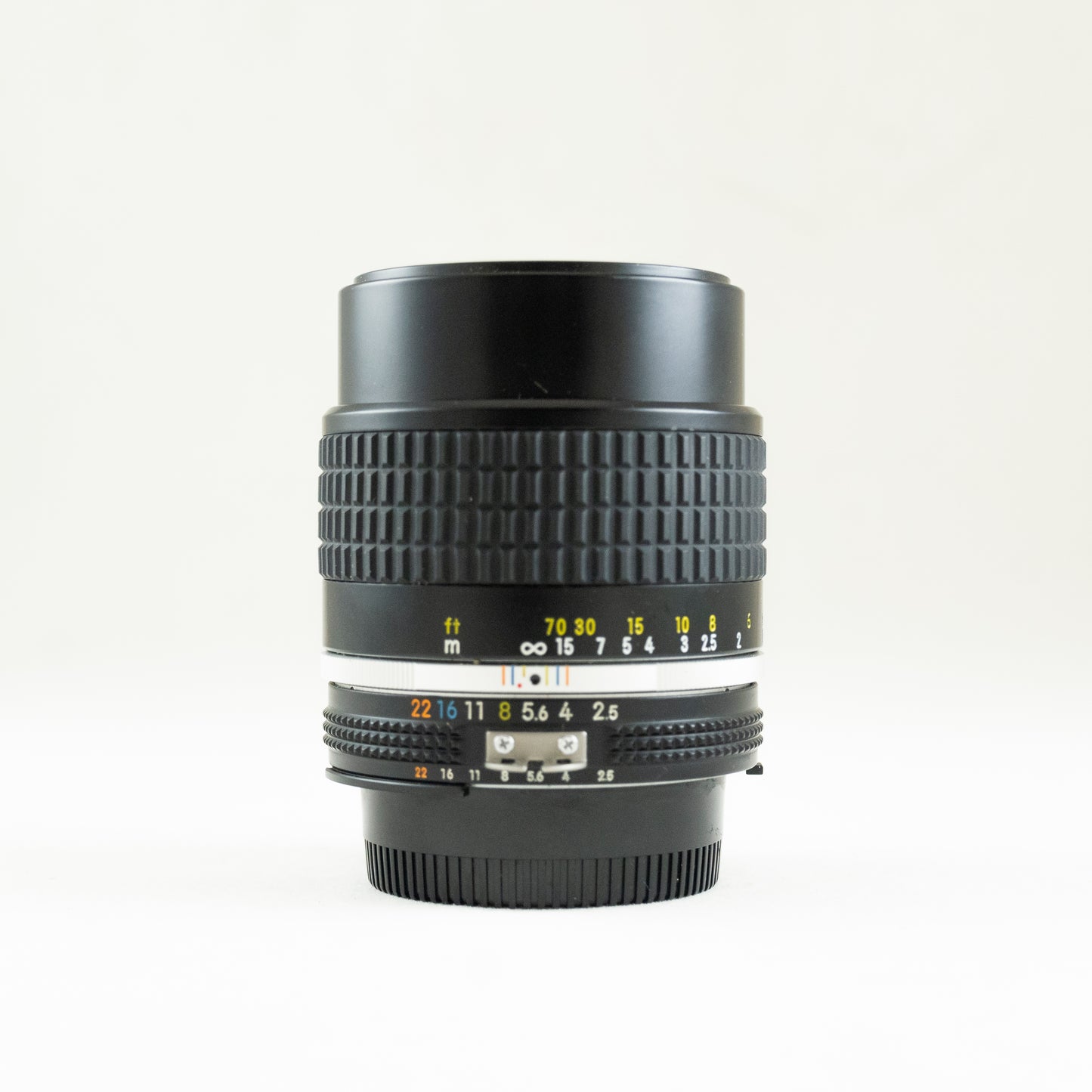 Pre-Owned Nikon 105mm f2.5 AIS Nikkor #1010211