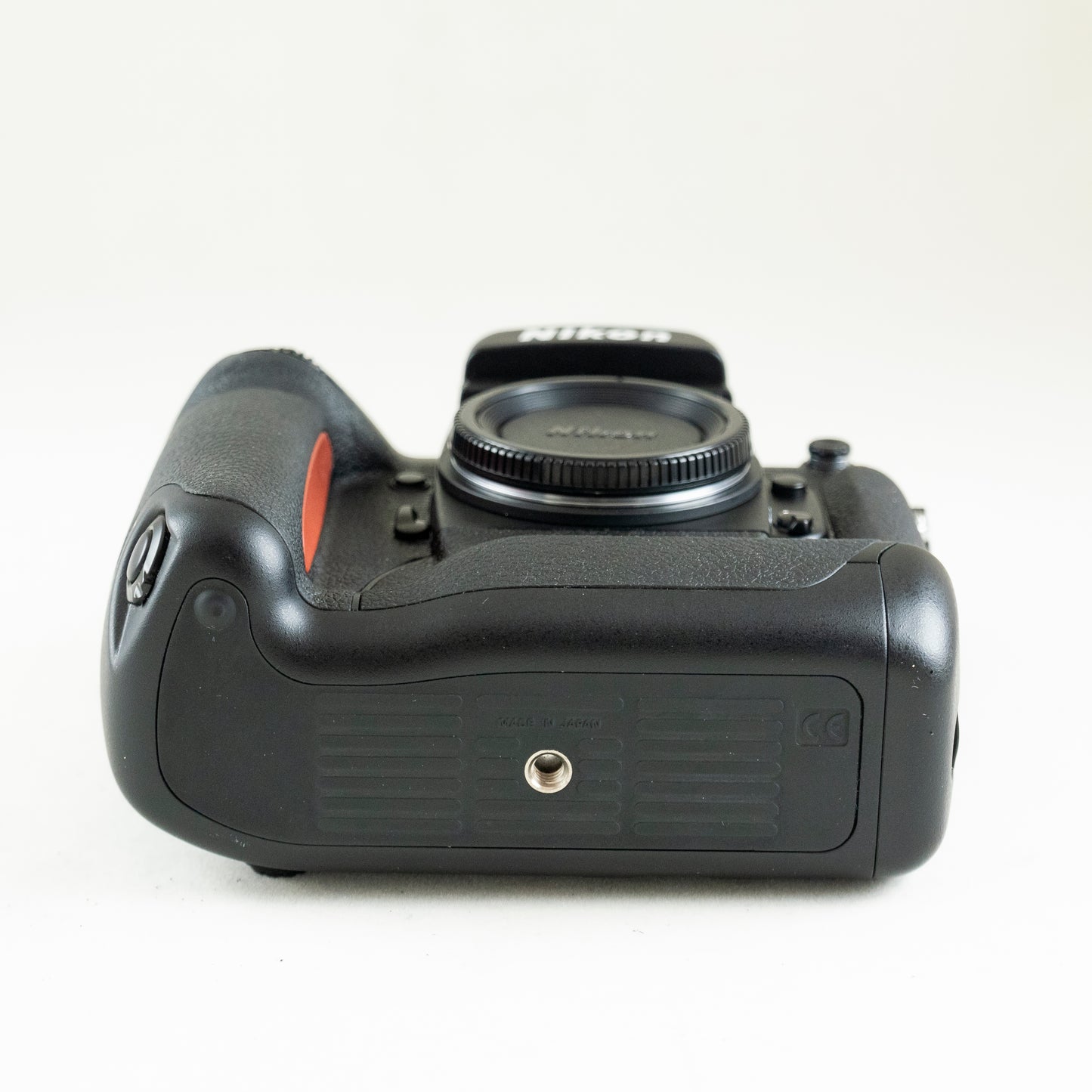 Pre-Owned Nikon F5