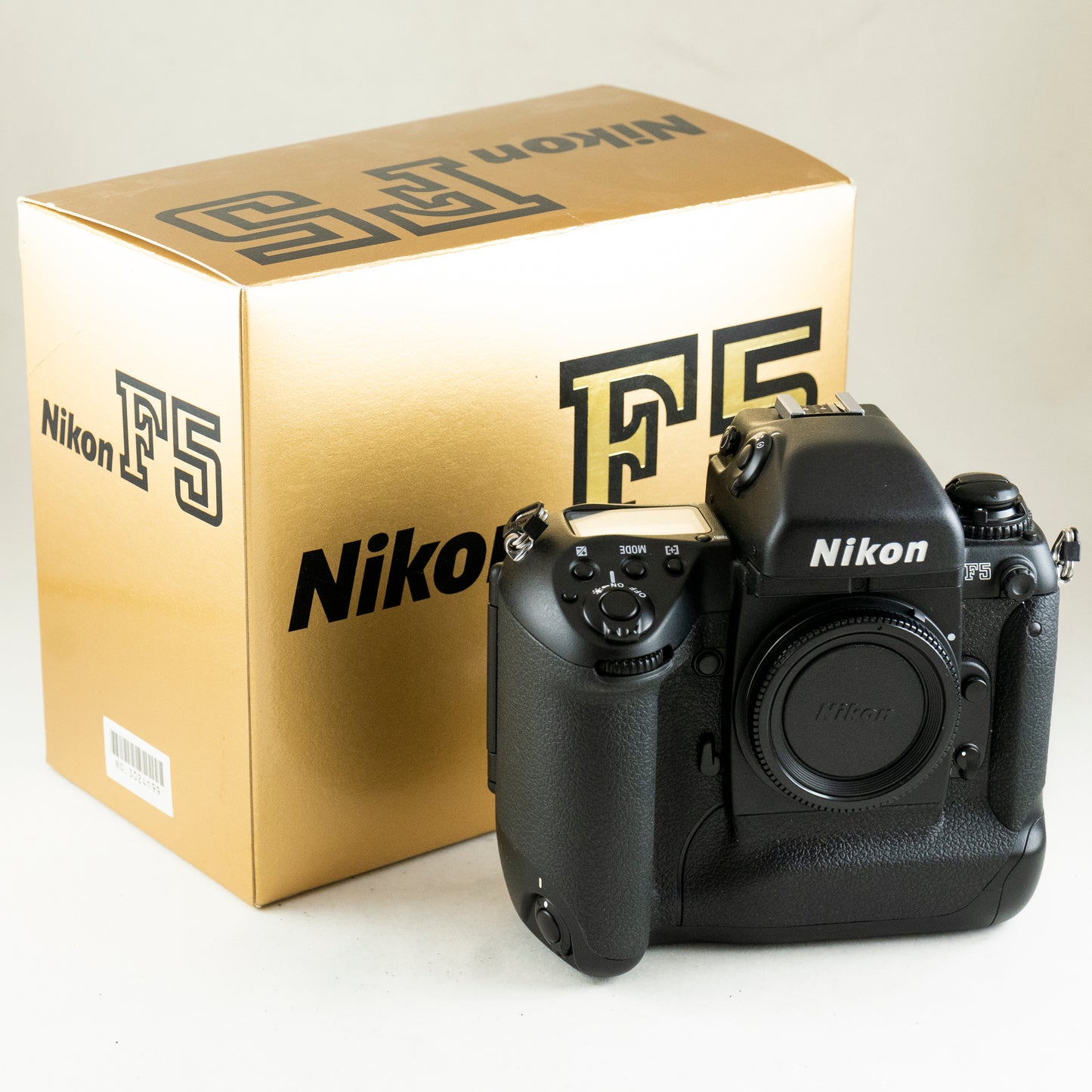 Pre-Owned Nikon F5