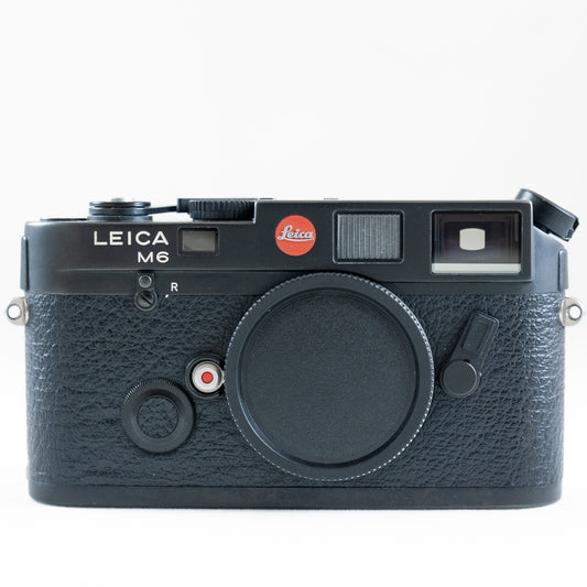 Pre-Owned Leica M6 0.72 #2432186