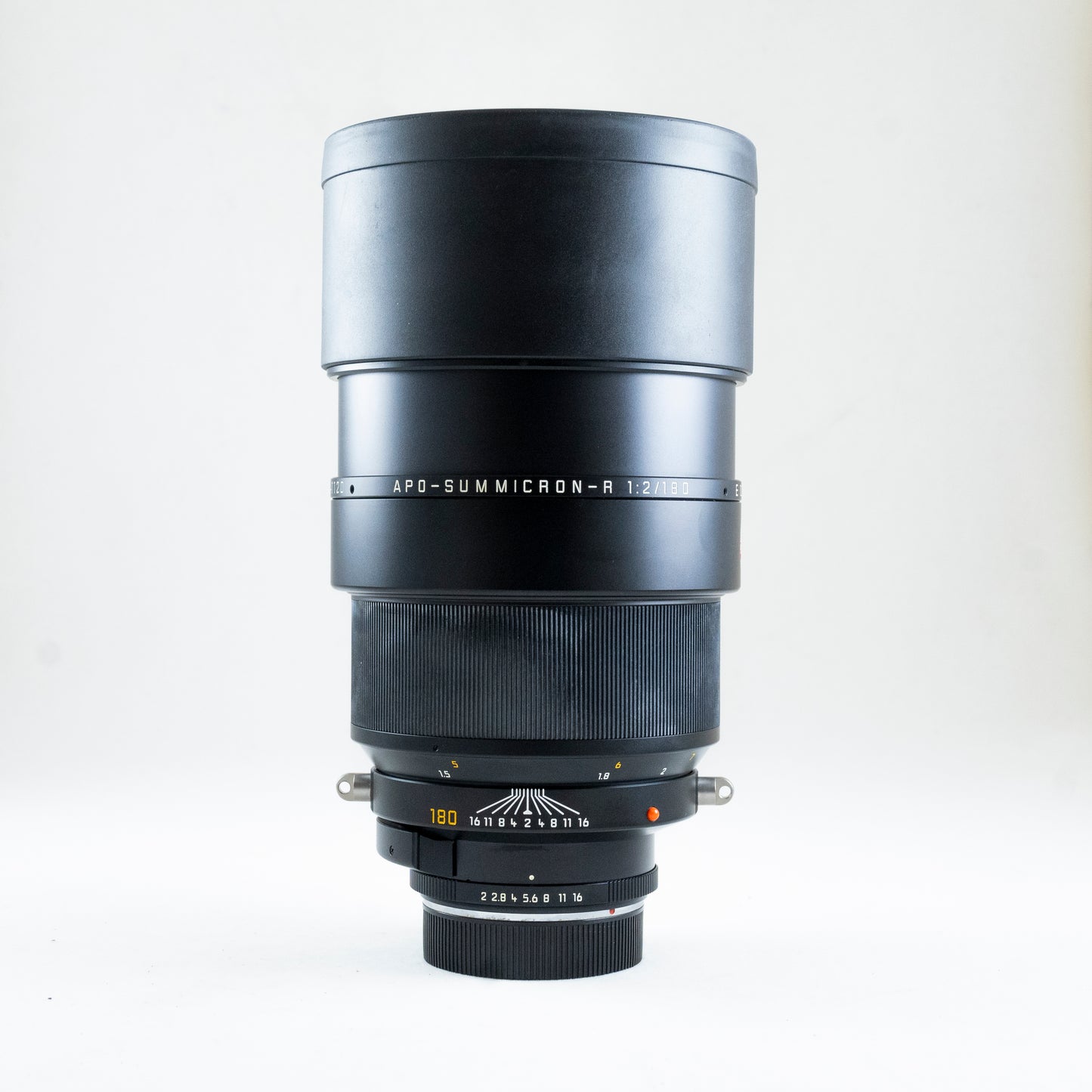 Pre-Owned Leica 180mm f2 APO-Summicron-R #3741120