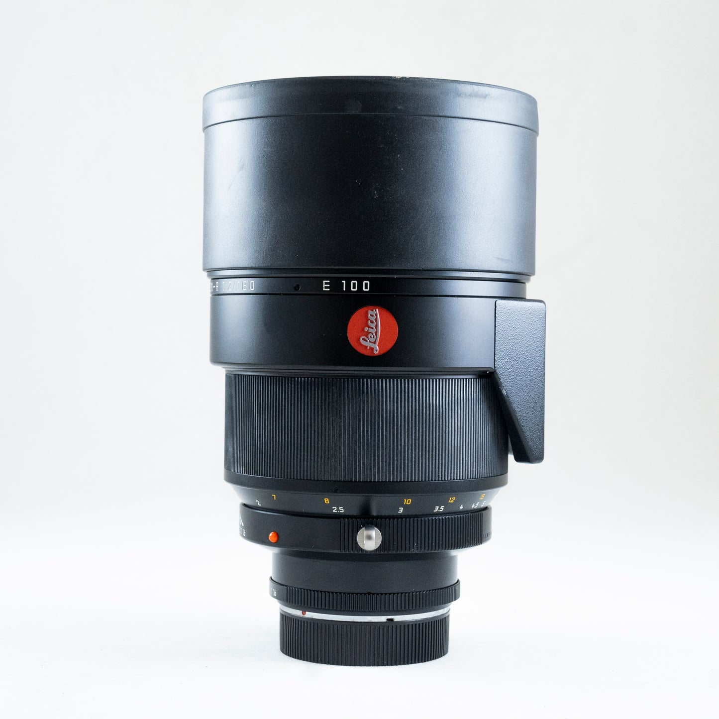 Pre-Owned Leica 180mm f2 APO-Summicron-R #3741120